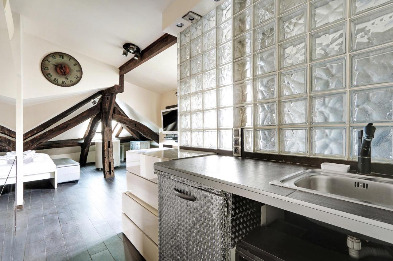 Pick A Flat'S Apartments In Le Marais - Rue Saint Merri 巴黎 外观 照片