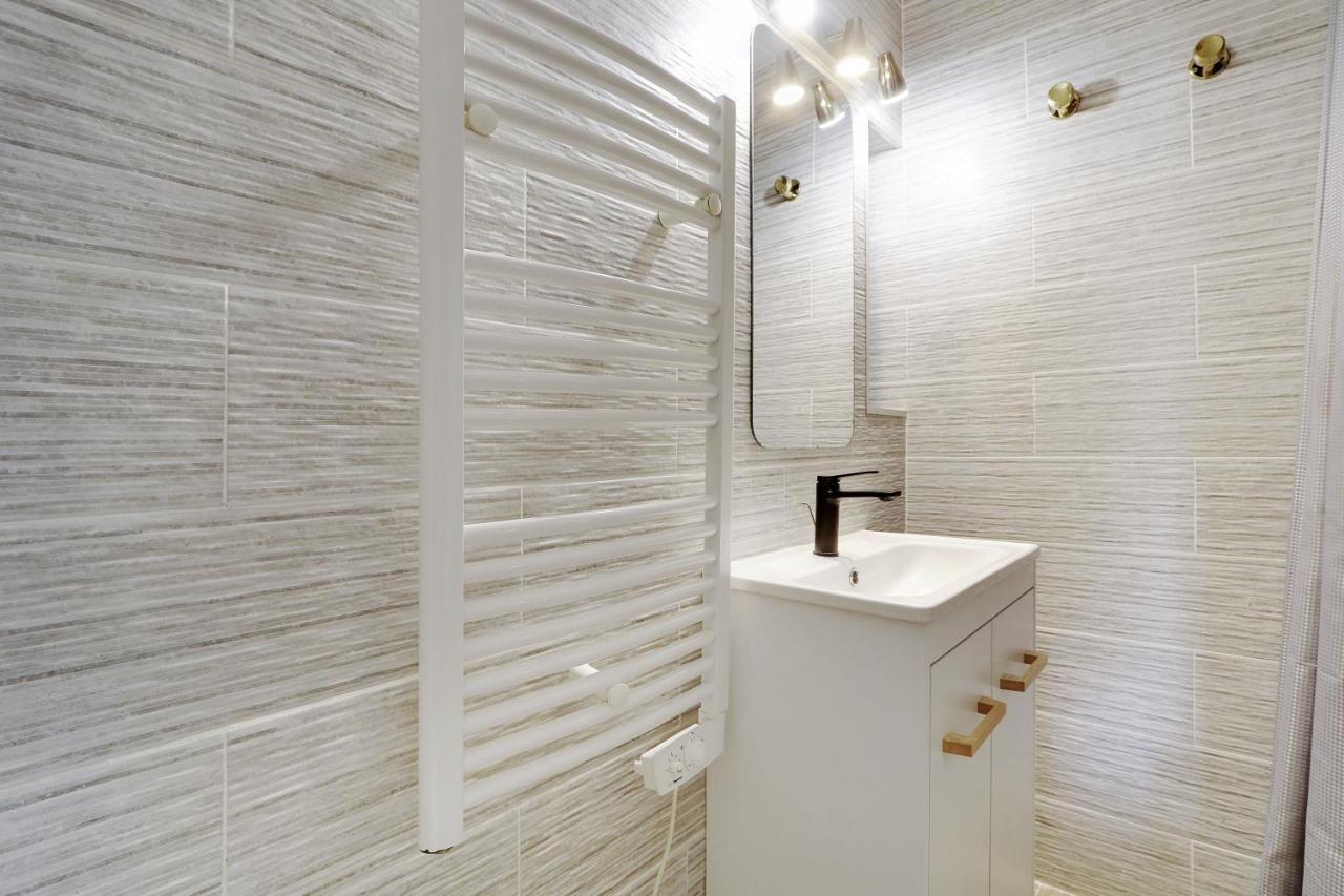 Pick A Flat'S Apartments In Le Marais - Rue Saint Merri 巴黎 外观 照片